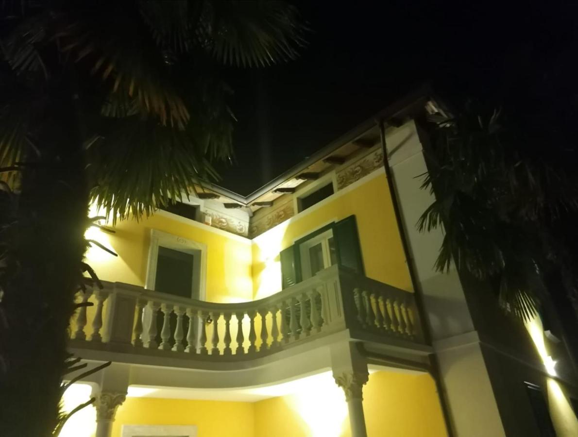 B&B Villa Preziosa Lago Maggiore Lesa Εξωτερικό φωτογραφία