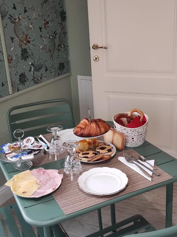 B&B Villa Preziosa Lago Maggiore Lesa Εξωτερικό φωτογραφία